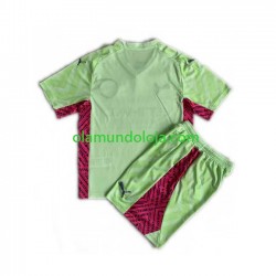 Camisola Manchester City Guarda-redes Criança Equipamento Terceiro 2023-2024 Manga Curta